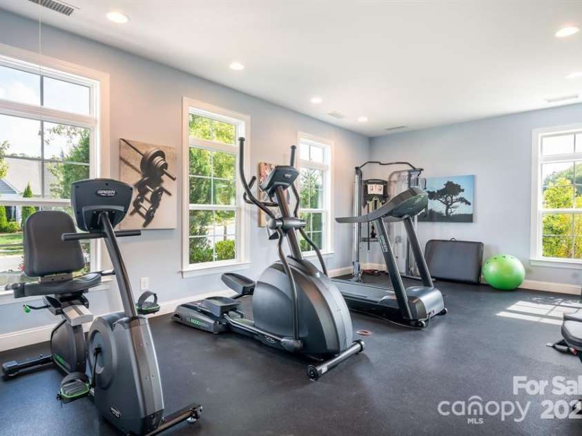 16112 Lakeside Loop Lane, Cornelius, NC 28031.  MLS# CAR4253709, YatesRealty ID 13594. Community Fitness Center!