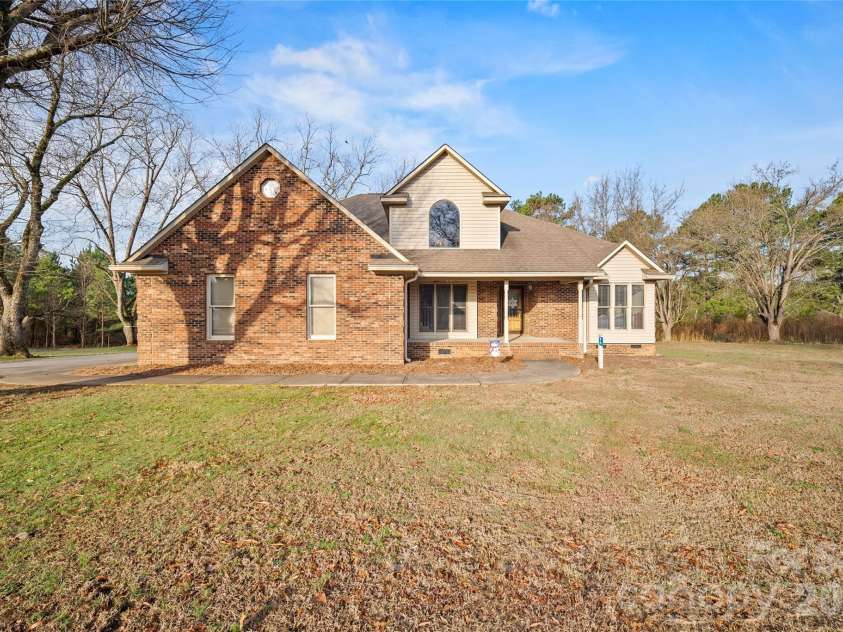 96 Valley Drive, Badin, NC 28009.  MLS# CAR4351086, YatesRealty ID 13595. 