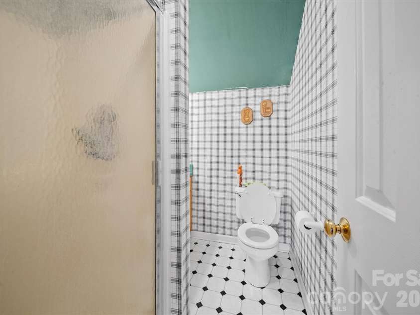 96 Valley Drive, Badin, NC 28009.  MLS# CAR4351086, YatesRealty ID 13595. 