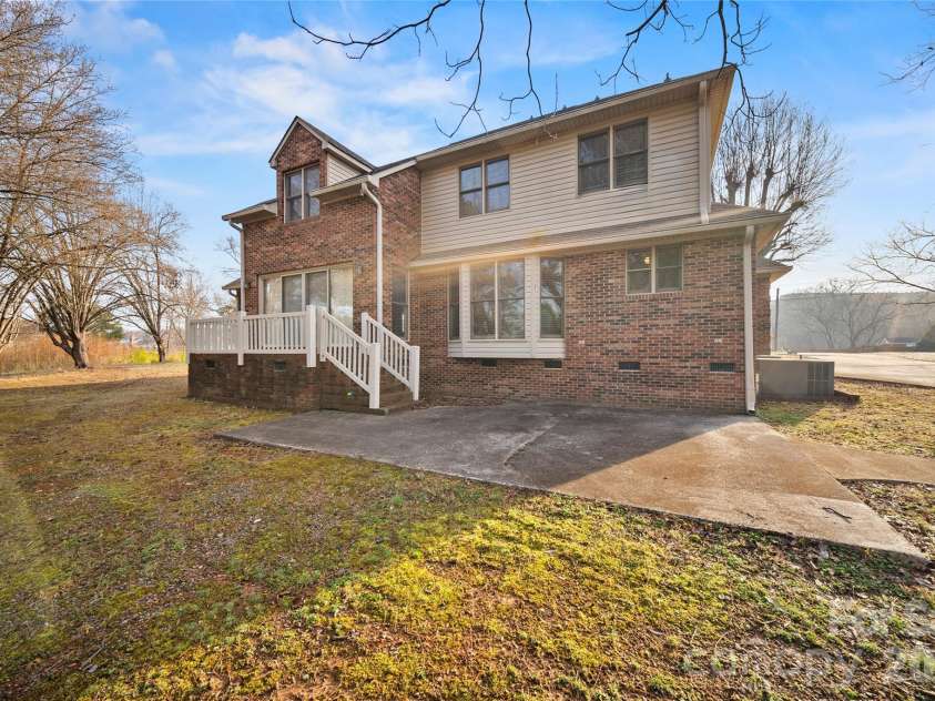 96 Valley Drive, Badin, NC 28009.  MLS# CAR4351086, YatesRealty ID 13595. 
