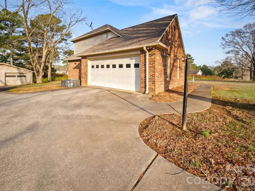 96 Valley Drive, Badin, NC 28009.  MLS# CAR4351086, YatesRealty ID 13595. 
