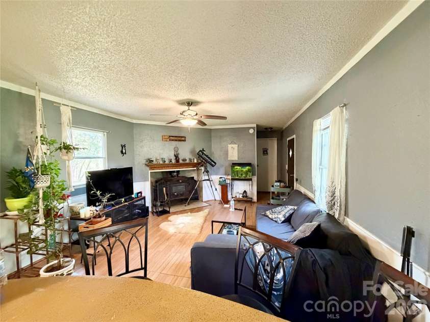 150 Heatherwood Court, Clover, SC 29710.  MLS# CAR4361475, YatesRealty ID 13597. 