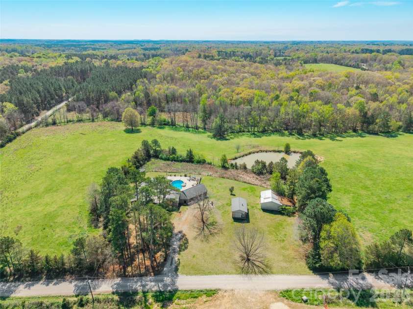 2248 Willie Usher Road, Lancaster, SC 29720.  MLS# CAR4362590, YatesRealty ID 13598. 