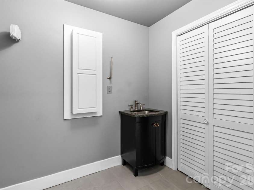 2248 Willie Usher Road, Lancaster, SC 29720.  MLS# CAR4362590, YatesRealty ID 13598. 