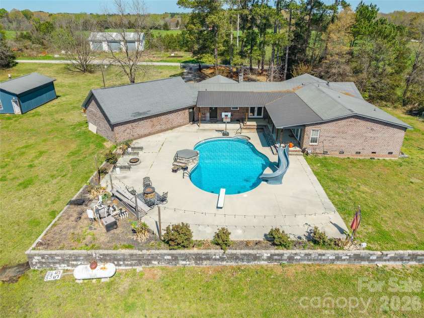 2248 Willie Usher Road, Lancaster, SC 29720.  MLS# CAR4362590, YatesRealty ID 13598. 