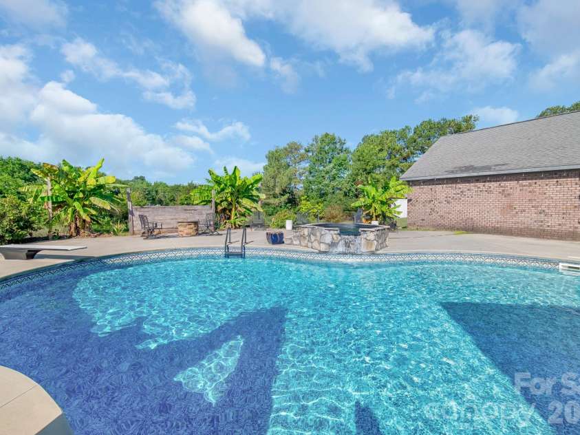 2248 Willie Usher Road, Lancaster, SC 29720.  MLS# CAR4402793, YatesRealty ID 13598. 
