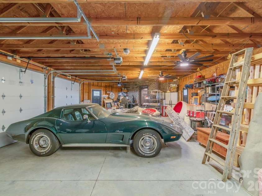 2248 Willie Usher Road, Lancaster, SC 29720.  MLS# CAR4402793, YatesRealty ID 13598. 