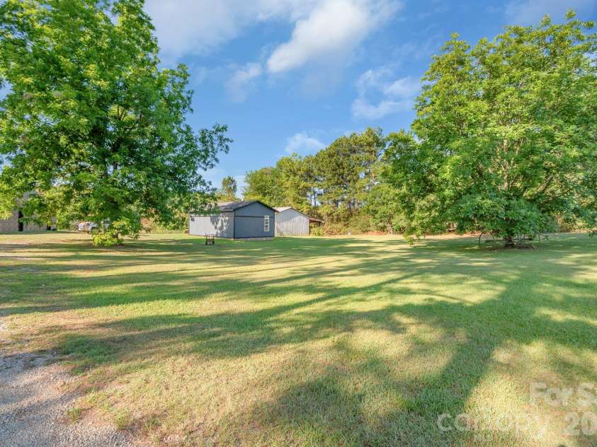 2248 Willie Usher Road, Lancaster, SC 29720.  MLS# CAR4402793, YatesRealty ID 13598. 