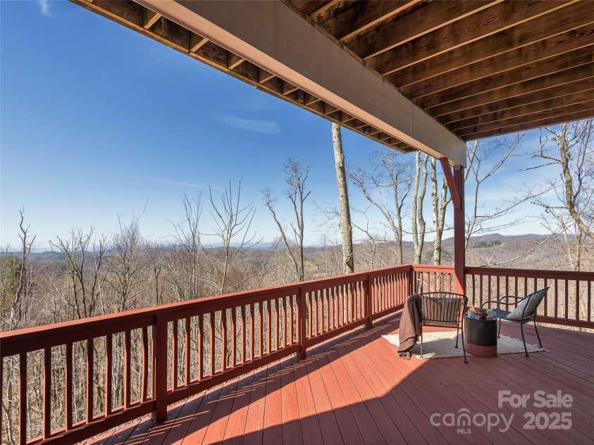 330 Vista Drive, Mars Hill, NC 28754.  MLS# CAR4229157, YatesRealty ID 13598. Large lower level deck with potential to watch skiers and mountain bikers.