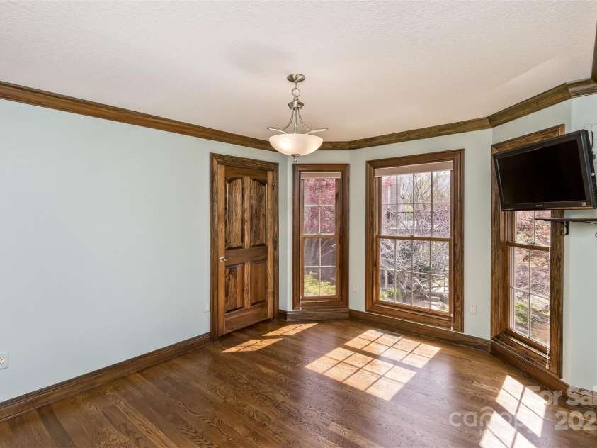 22 Valley Drive, Weaverville, NC 28787.  MLS# CAR4244497, YatesRealty ID 13599. Another main level ensuite bedroom