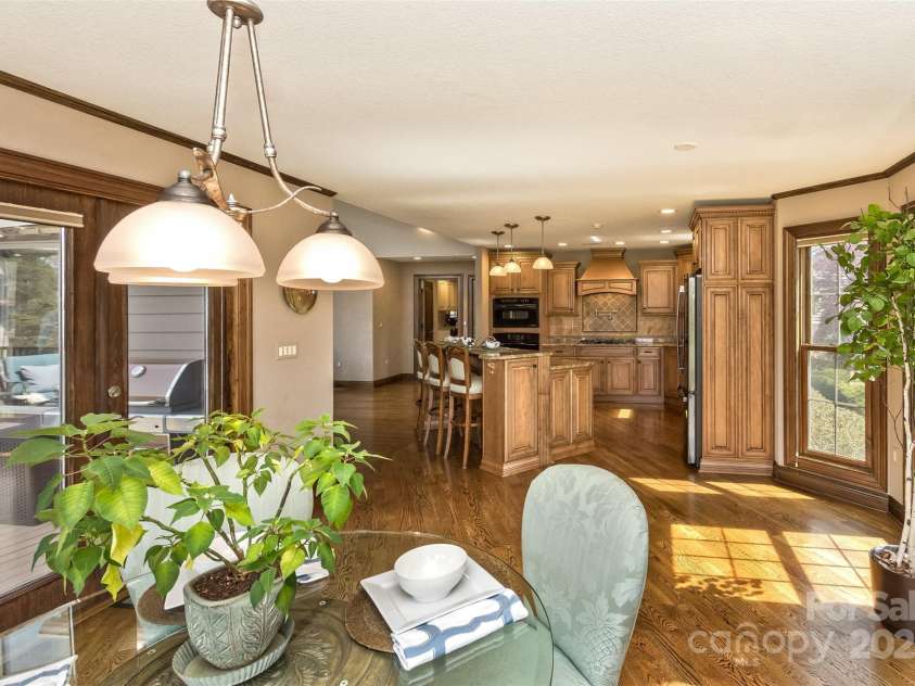22 Valley Drive, Weaverville, NC 28787.  MLS# CAR4244497, YatesRealty ID 13599. Family meals just became elevated