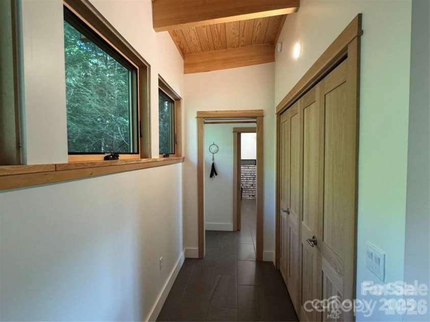 448 Mt. Mitchell Drive, Burnsville, NC 28714.  MLS# CAR4361005, YatesRealty ID 13599. 