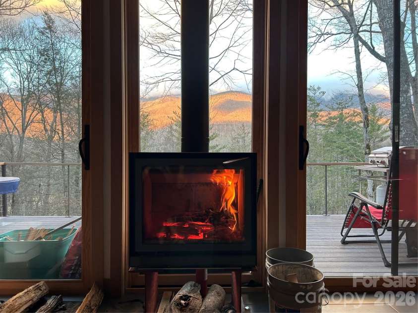 448 Mt. Mitchell Drive, Burnsville, NC 28714.  MLS# CAR4361005, YatesRealty ID 13599. 