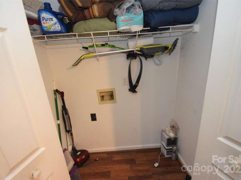 11130 Whitlock Crossing, Charlotte, NC 28273.  MLS# CAR4250386, YatesRealty ID 136. 