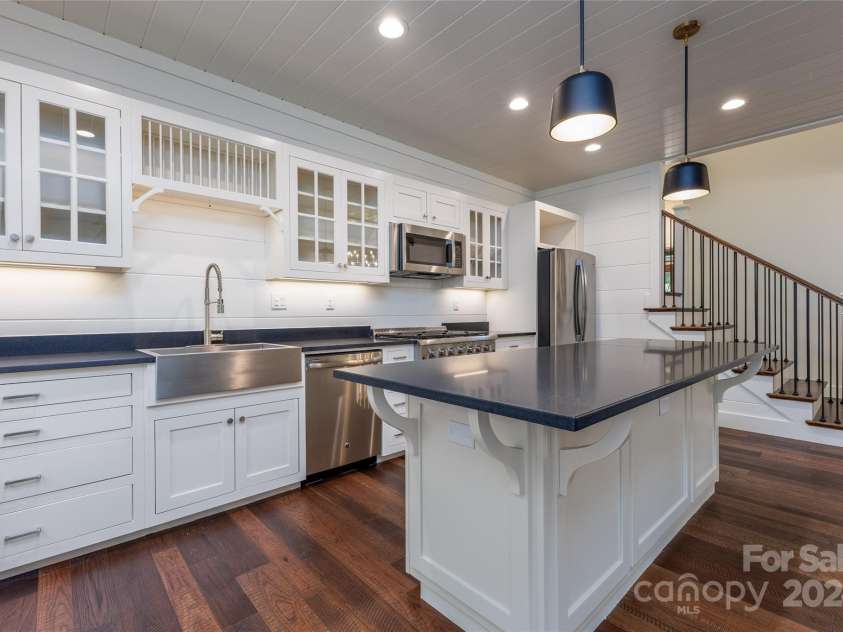 131 Club Drive, Sapphire, NC 28774.  MLS# CAR4157717, YatesRealty ID 136. 