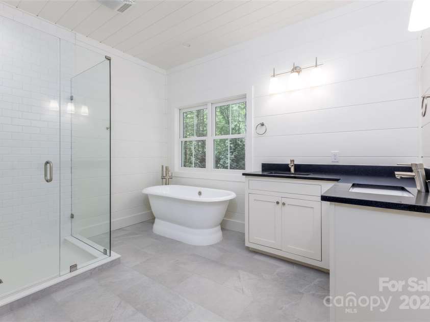 131 Club Drive, Sapphire, NC 28774.  MLS# CAR4157717, YatesRealty ID 136. 