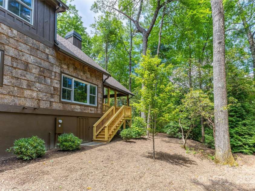131 Club Drive, Sapphire, NC 28774.  MLS# CAR4157717, YatesRealty ID 136. 