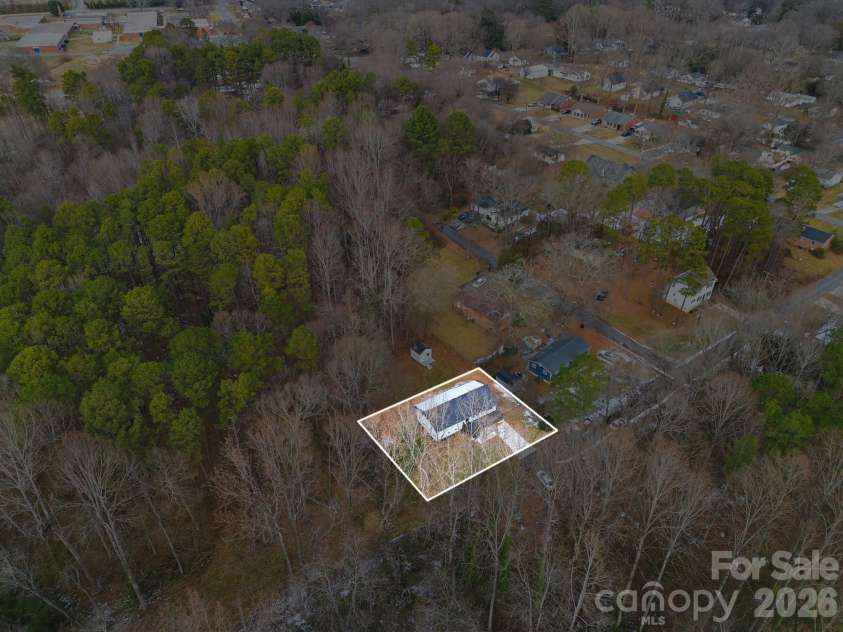 704 Border Street, Dallas, NC 28034.  MLS# CAR4342695, YatesRealty ID 1360. Approx. Lot Line Dimensions for Parcel connected with Subject property 704 W Border St (Front View)