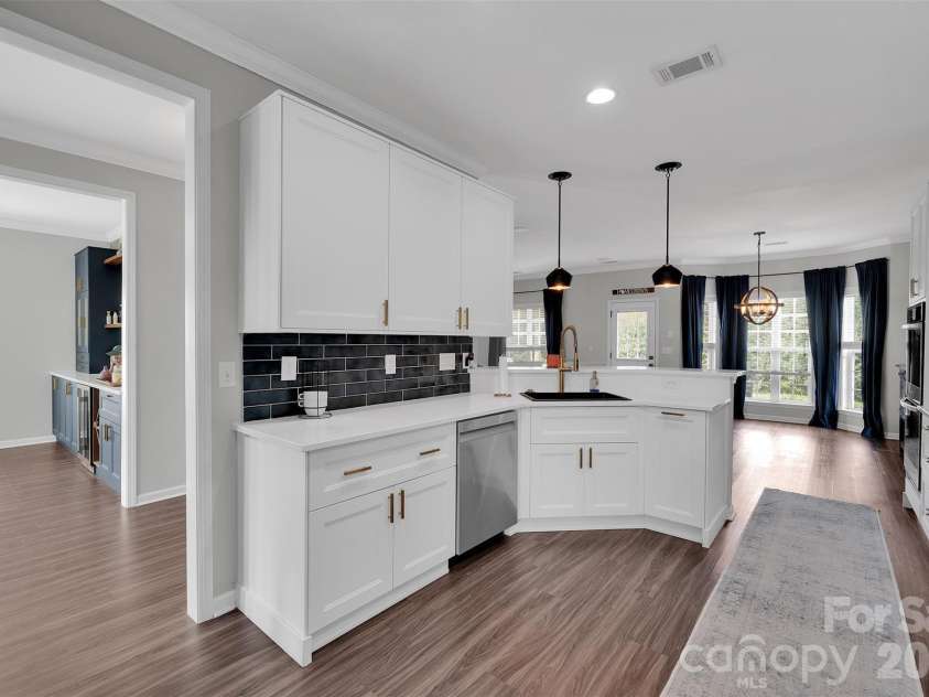 119 Louden Drive, Mooresville, NC 28115.  MLS# CAR4365938, YatesRealty ID 13600. 