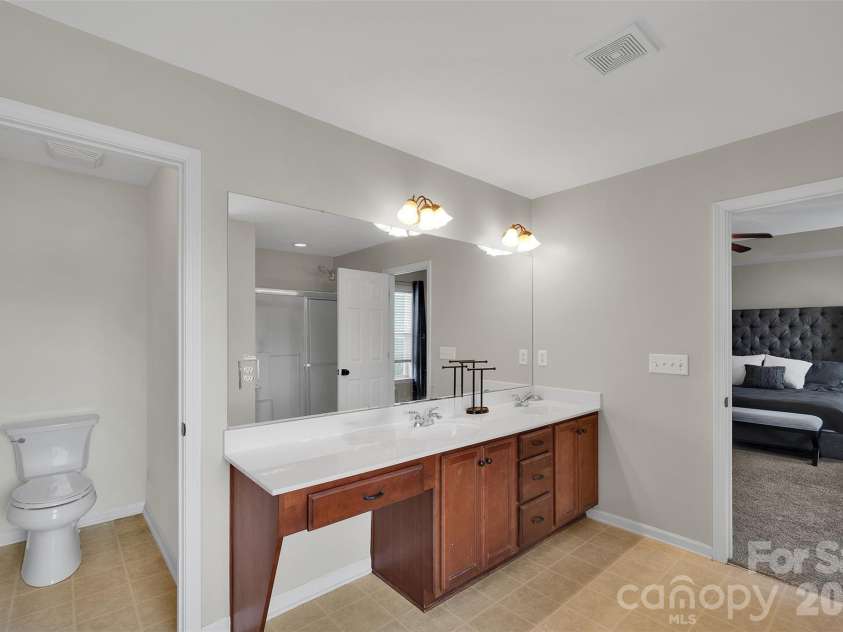 119 Louden Drive, Mooresville, NC 28115.  MLS# CAR4365938, YatesRealty ID 13600. 