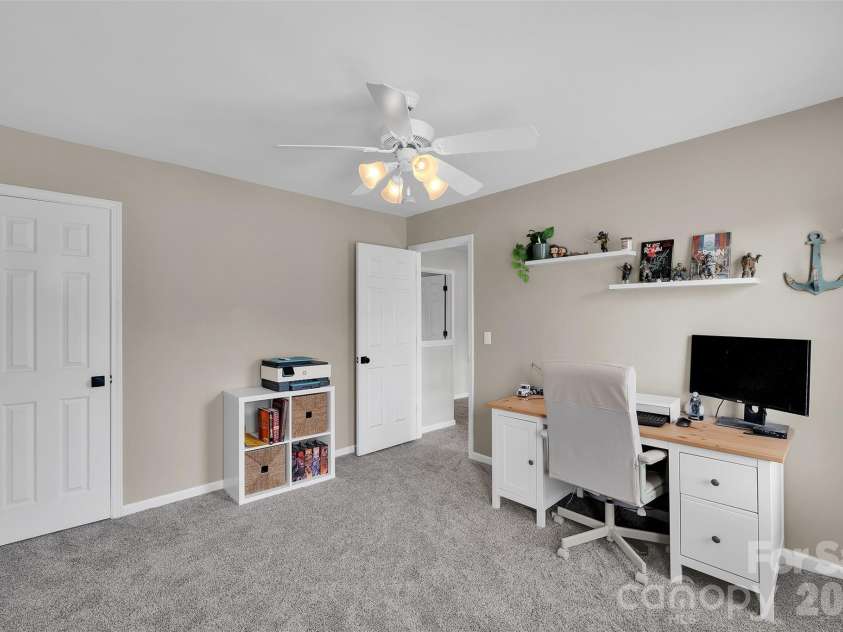 119 Louden Drive, Mooresville, NC 28115.  MLS# CAR4365938, YatesRealty ID 13600. 