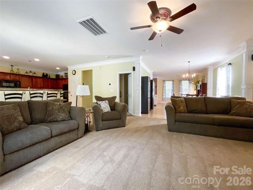 15137 Oldcorn Lane, Charlotte, NC 28262.  MLS# CAR4367729, YatesRealty ID 13601. 