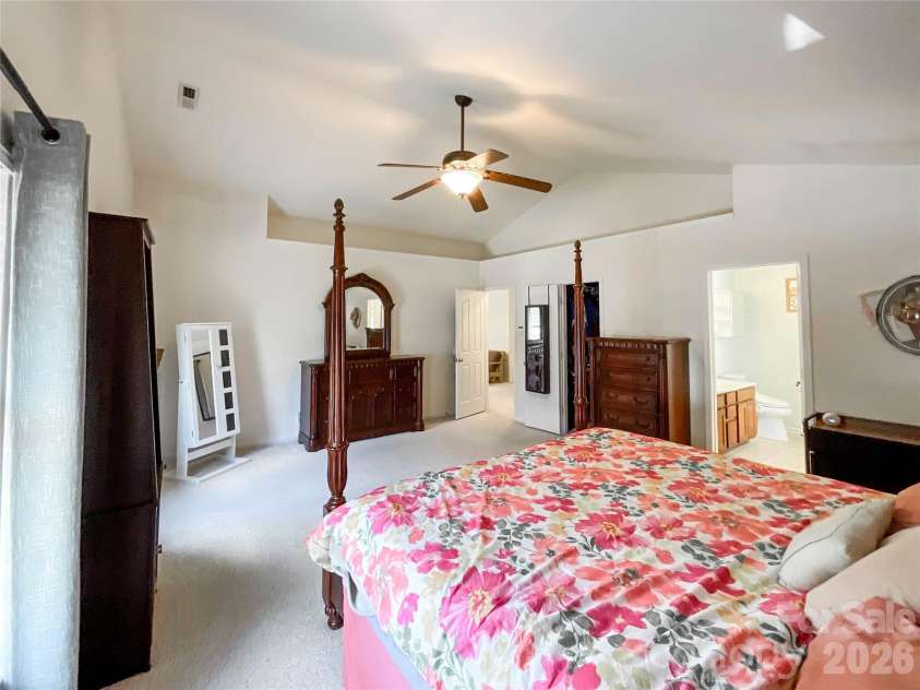 15137 Oldcorn Lane, Charlotte, NC 28262.  MLS# CAR4367729, YatesRealty ID 13601. 
