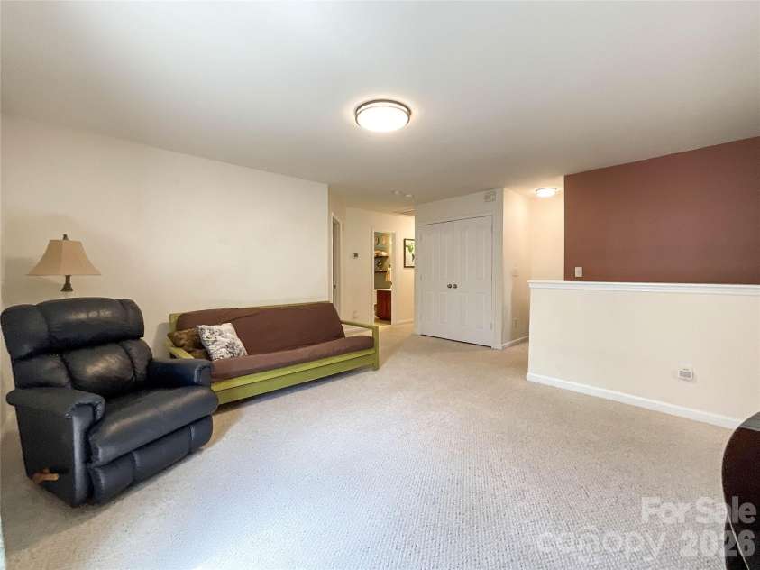 15137 Oldcorn Lane, Charlotte, NC 28262.  MLS# CAR4367729, YatesRealty ID 13601. 