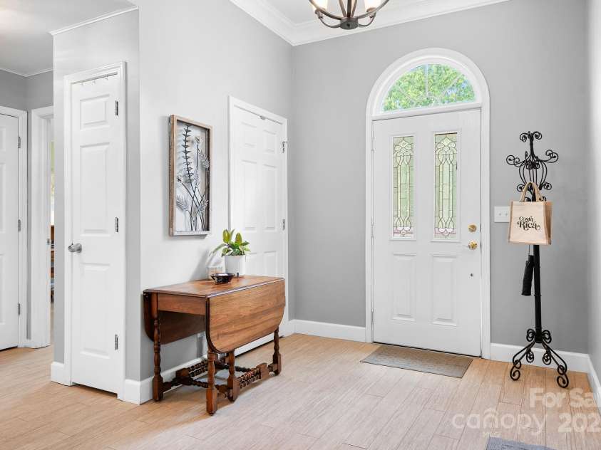 141 Rose Street, Mooresville, NC 28117.  MLS# CAR4245866, YatesRealty ID 13602. 