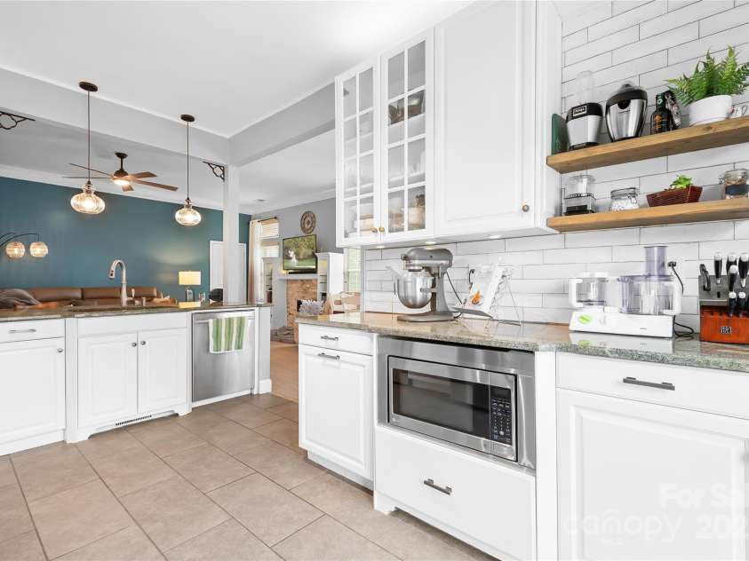 141 Rose Street, Mooresville, NC 28117.  MLS# CAR4245866, YatesRealty ID 13602. 