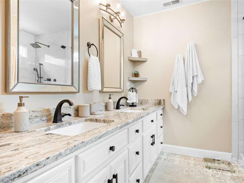 141 Rose Street, Mooresville, NC 28117.  MLS# CAR4245866, YatesRealty ID 13602. Master Bathromm