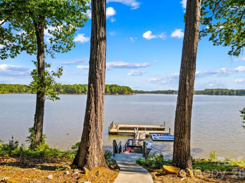 395 Rendleman Drive, Salisbury, NC 28146.  MLS# CAR4367217, YatesRealty ID 13604. 