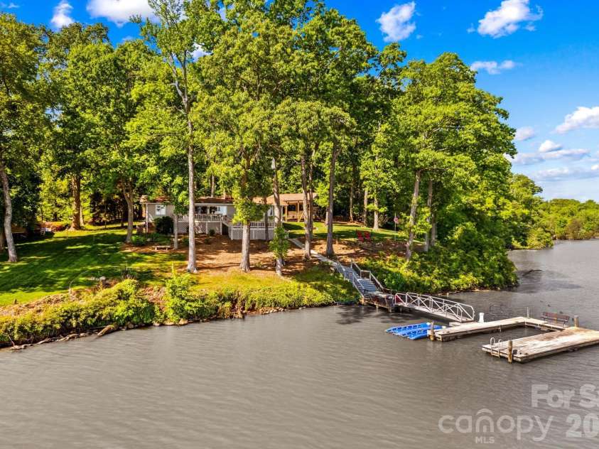 395 Rendleman Drive, Salisbury, NC 28146.  MLS# CAR4367217, YatesRealty ID 13604. 