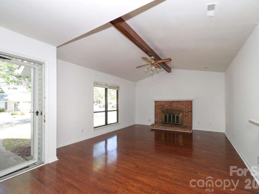 11222 Treebark Drive, Pineville, NC 28134.  MLS# CAR4370520, YatesRealty ID 13605. 