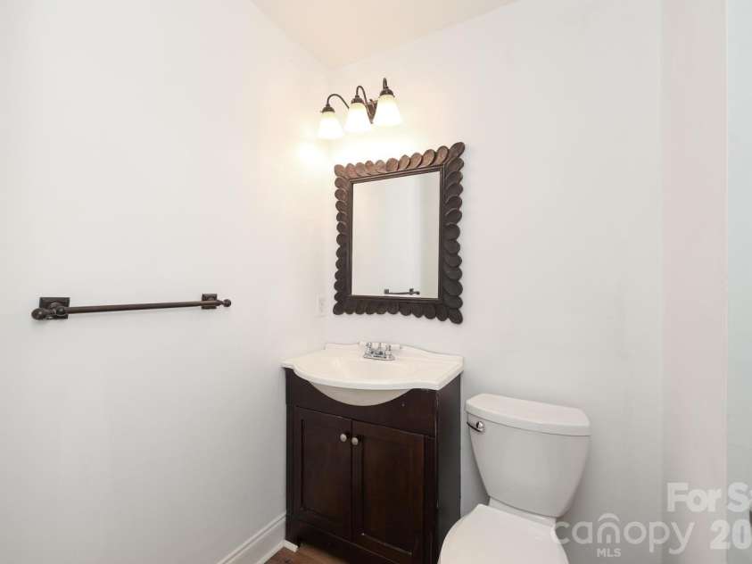 11222 Treebark Drive, Pineville, NC 28134.  MLS# CAR4370520, YatesRealty ID 13605. 