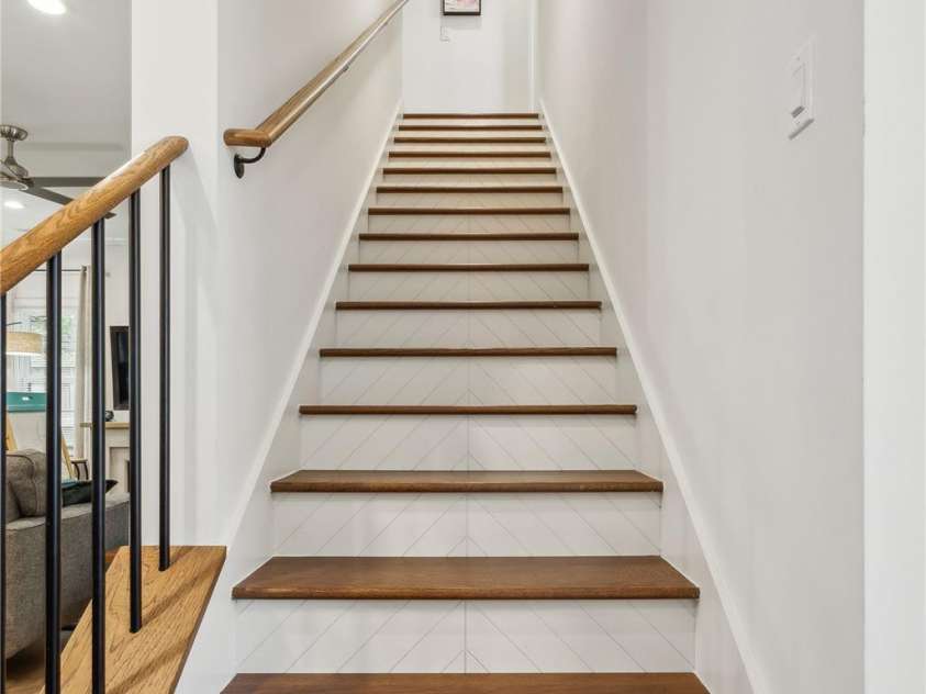 324 Elm Street, Belmont, NC 28012.  MLS# CAR4256973, YatesRealty ID 13605. 