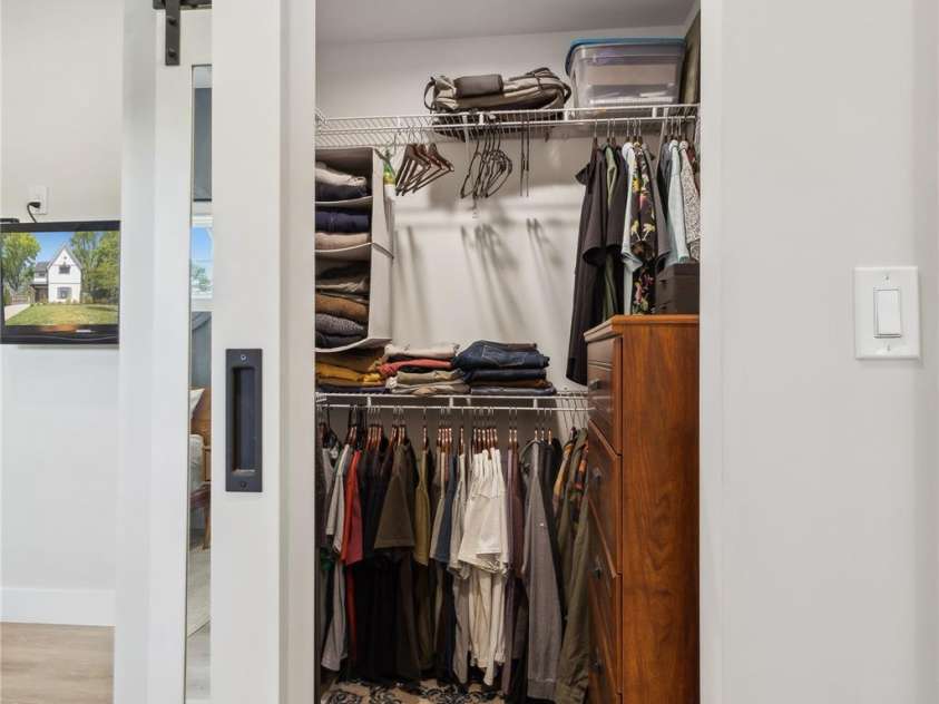 324 Elm Street, Belmont, NC 28012.  MLS# CAR4256973, YatesRealty ID 13605. 