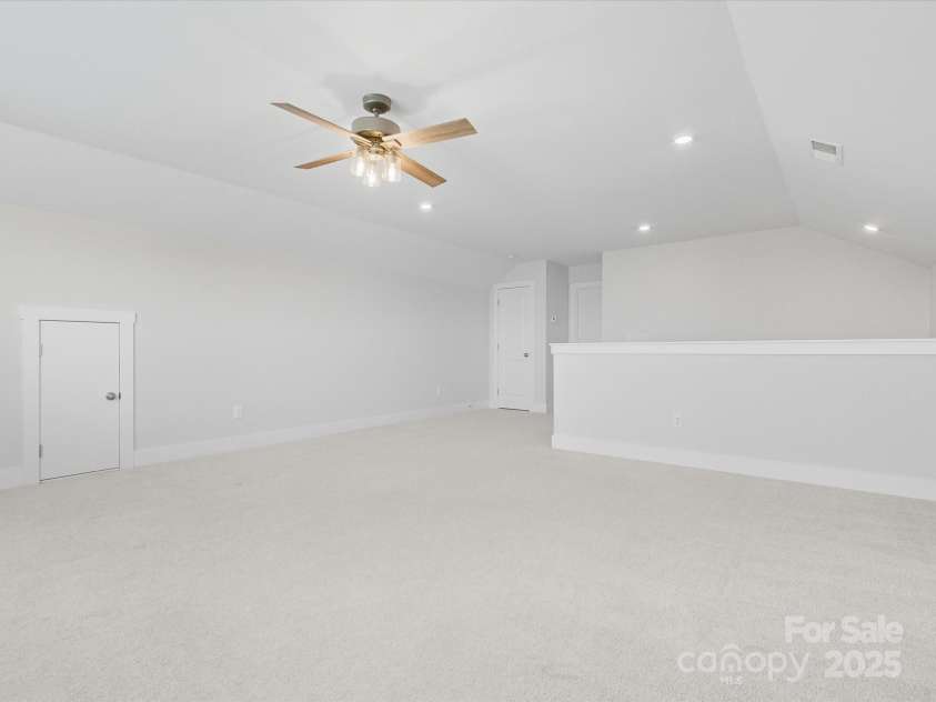 8008 Hudson Mill Drive, Waxhaw, NC 28173.  MLS# CAR4310988, YatesRealty ID 13606. 3rd Floor Bonus Room