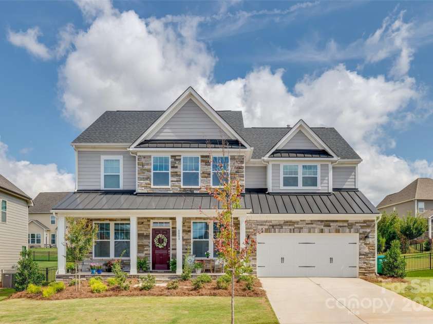 8008 Hudson Mill Drive, Waxhaw, NC 28173.  MLS# CAR4310988, YatesRealty ID 13606. 