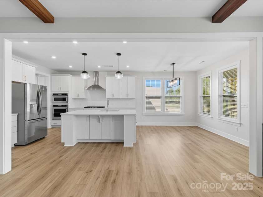 8008 Hudson Mill Drive, Waxhaw, NC 28173.  MLS# CAR4310988, YatesRealty ID 13606. 