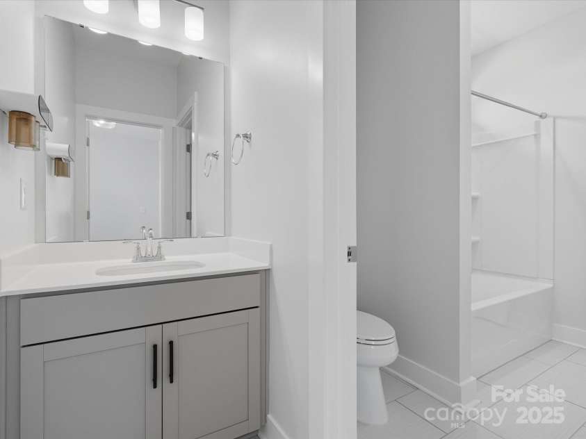 8008 Hudson Mill Drive, Waxhaw, NC 28173.  MLS# CAR4310988, YatesRealty ID 13606. 