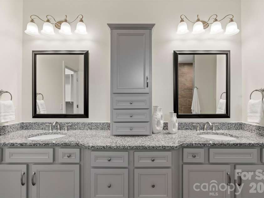 101 Cross Current Lane, Belmont, NC 28012.  MLS# CAR4320517, YatesRealty ID 13607. 