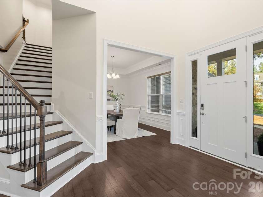 101 Cross Current Lane, Belmont, NC 28012.  MLS# CAR4320517, YatesRealty ID 13607. Two-Story Foyer