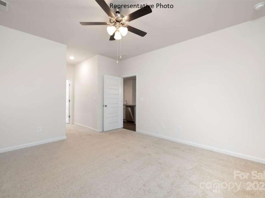 808 Candy Drive, Statesville, NC 28677.  MLS# CAR4239097, YatesRealty ID 13607. 