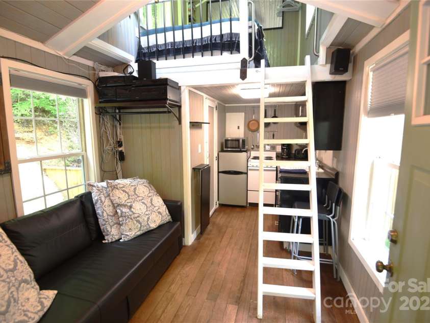 5535 Buffalo Cove Road, Lenoir, NC 28645.  MLS# CAR4256776, YatesRealty ID 13608. 