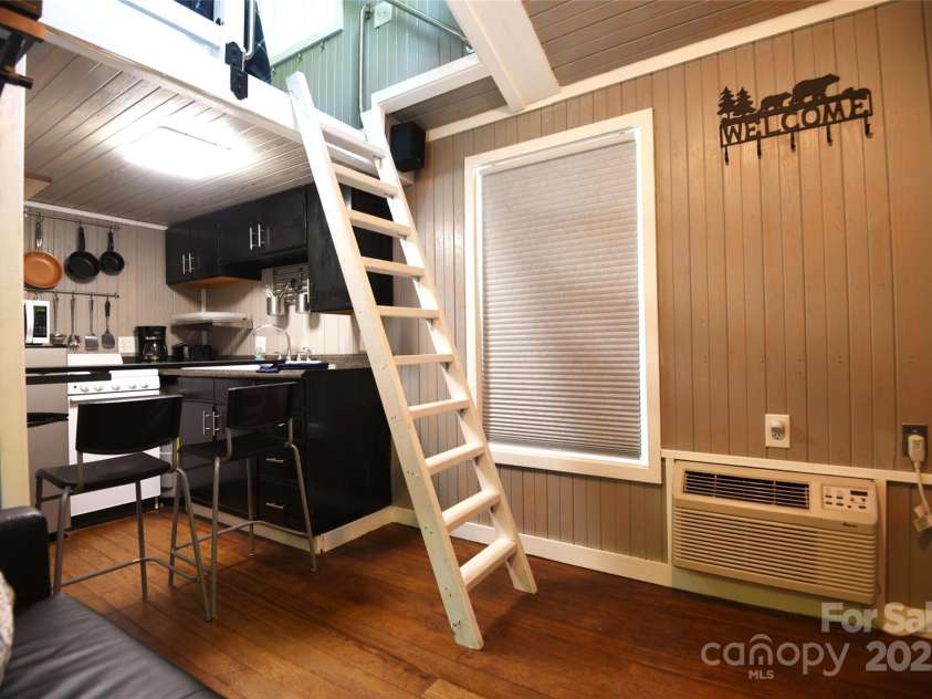 5535 Buffalo Cove Road, Lenoir, NC 28645.  MLS# CAR4256776, YatesRealty ID 13608. 