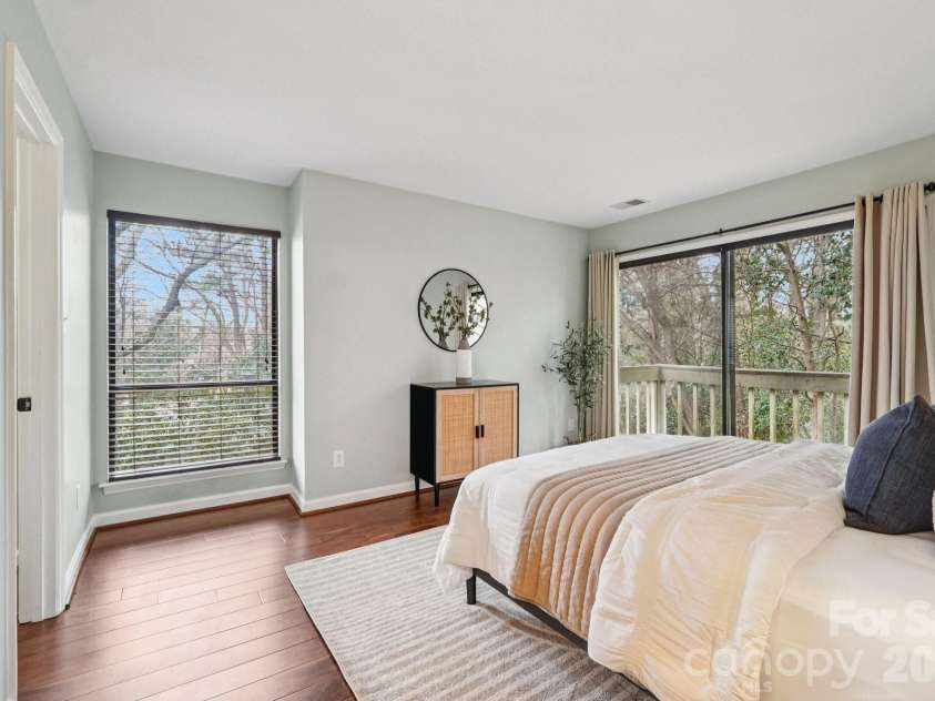 1606 Sharon Road, Charlotte, NC 28210.  MLS# CAR4348906, YatesRealty ID 13609. 