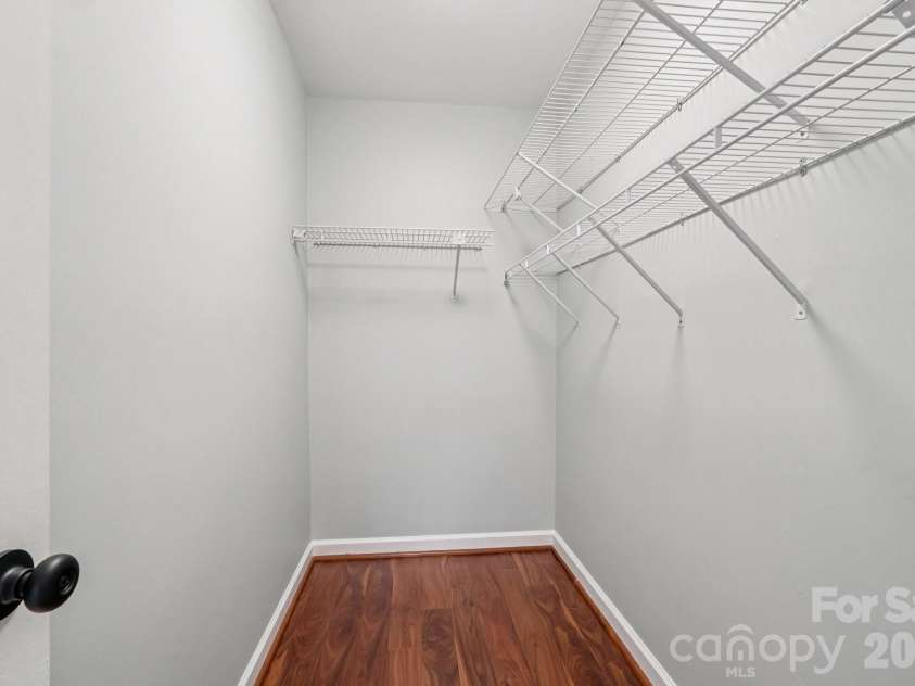 1606 Sharon Road, Charlotte, NC 28210.  MLS# CAR4348906, YatesRealty ID 13609. 
