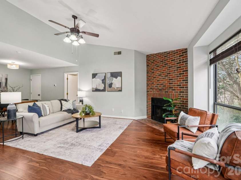 1606 Sharon Road, Charlotte, NC 28210.  MLS# CAR4348906, YatesRealty ID 13609. 