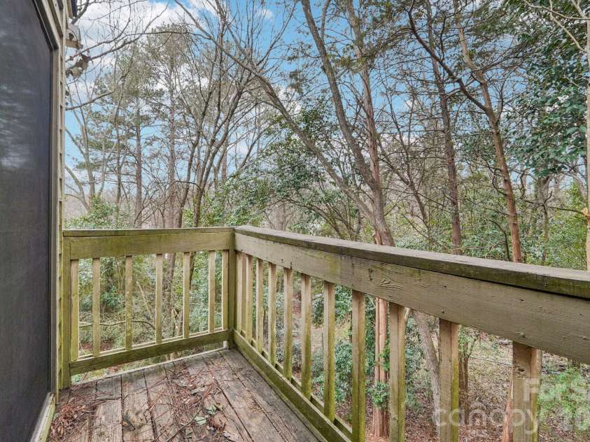 1606 Sharon Road, Charlotte, NC 28210.  MLS# CAR4348906, YatesRealty ID 13609. 
